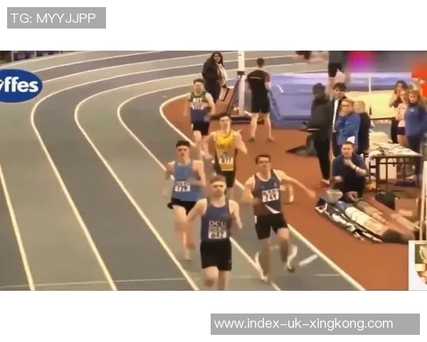 搞笑足球教练的奇葩战术与幽默瞬间让你捧腹大笑的足球故事